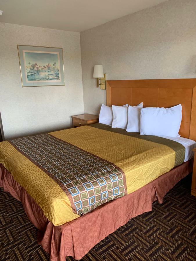 Grand Park Inn Болдуин-Парк Экстерьер фото